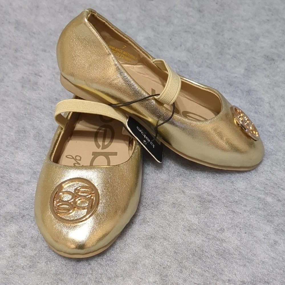 NWT Bebe girls Gold shoes Size 7